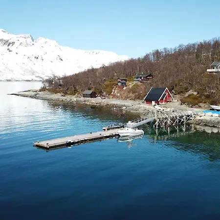 Finnkroken Feriehytter Karlsøy
